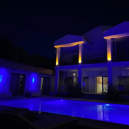 Limon Bed & Breakfast Cesme