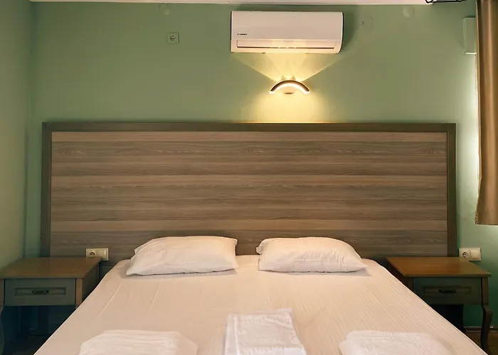 Oda ve Kahvaltı Limon Çeşme